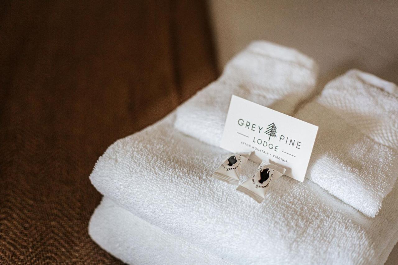 Grey Pine Lodge 웨인스보로 객실 사진
