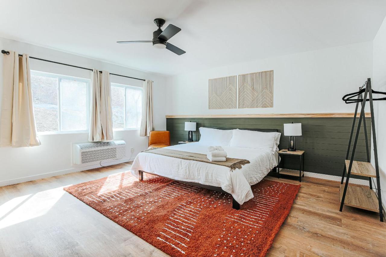 Grey Pine Lodge 웨인스보로 객실 사진